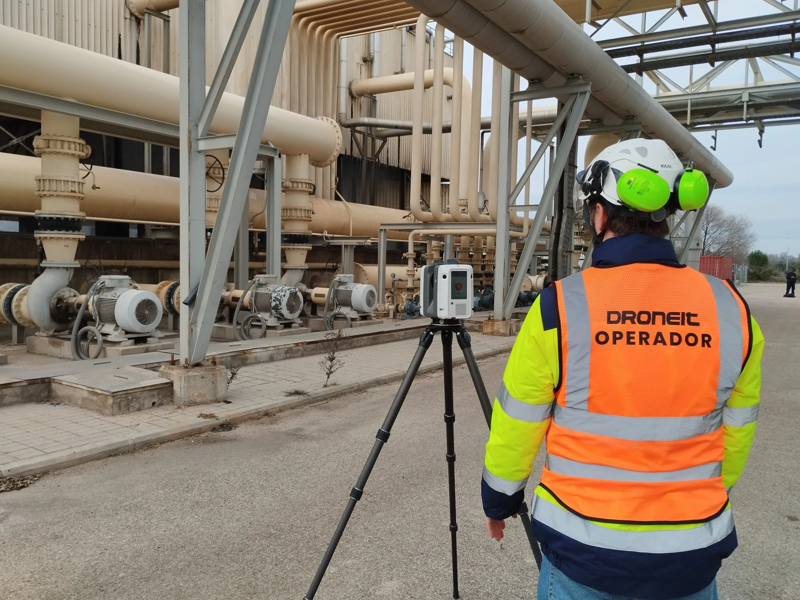 Ground-based 3D laser scanner