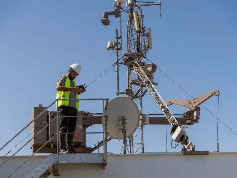 Droneit drone operator during a technical drone inspection