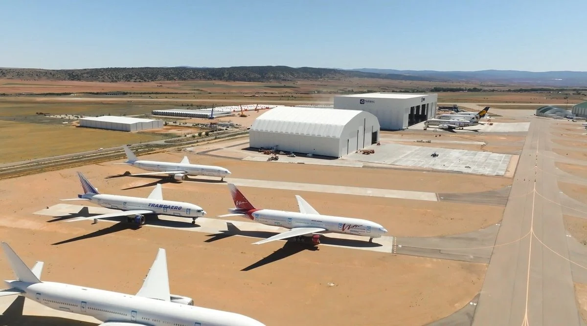 Airbus A380 dismantling hangar