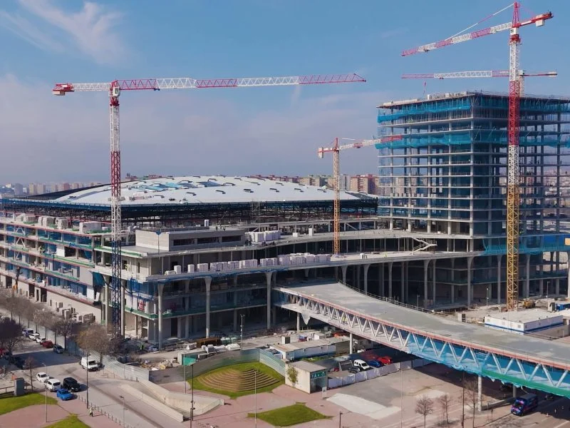 imagen-exterior-dron-obra-fira