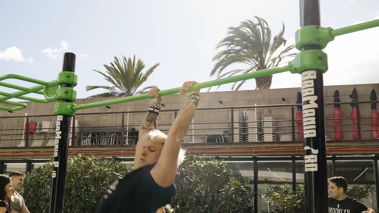 Promotional video of the Eurofitness facilities